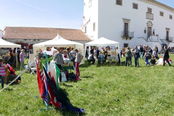 masseria-murgia-albanese-mercatino-primavera-01 - Copie (2)